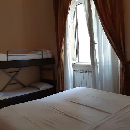 Alex City Inn III Рим Екстериор снимка