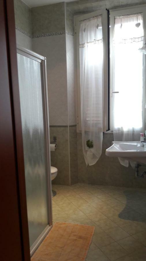 Alex City Inn III Рим Екстериор снимка